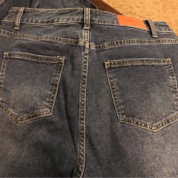 Y2K boyfriend jeans from HDLTE - Picture 6 of 6